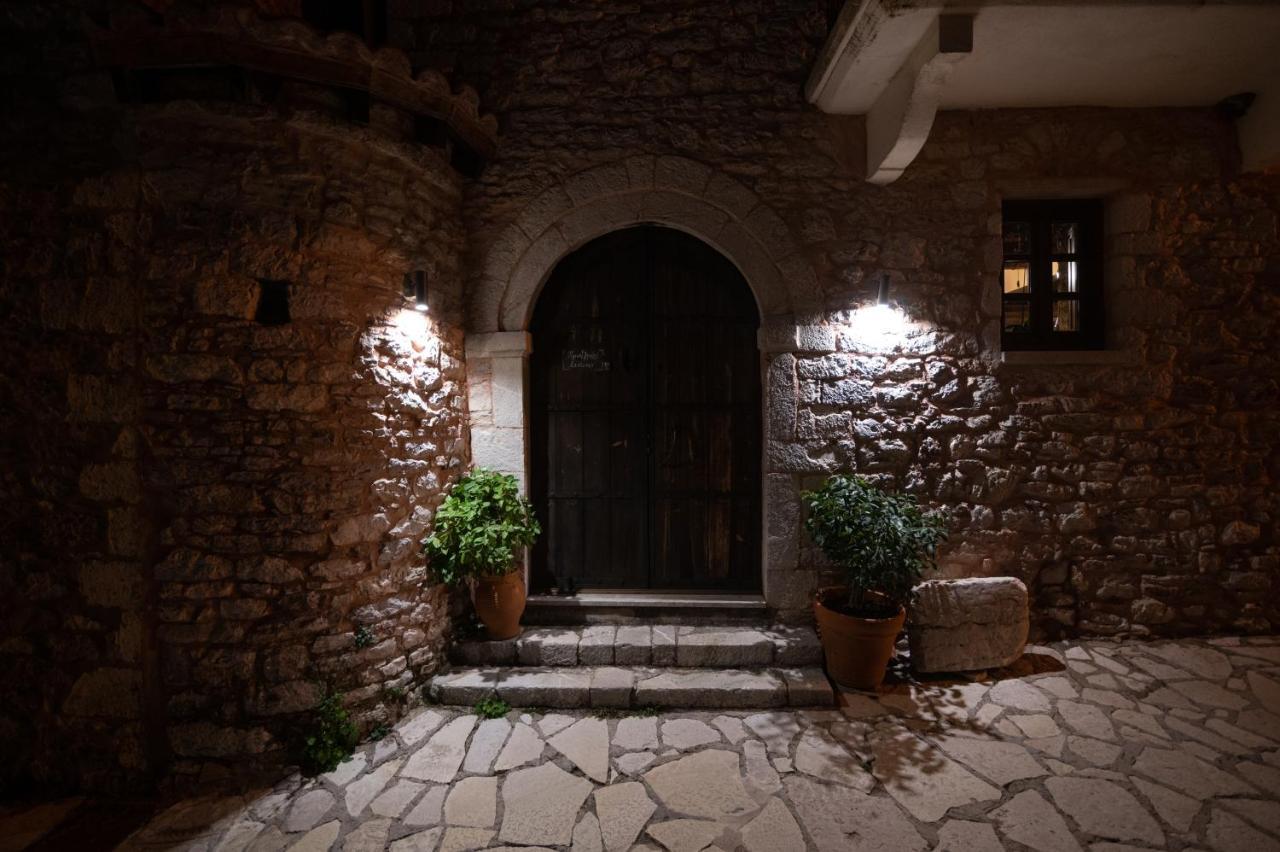 Proselinos Hotell Dimitsana Exteriör bild