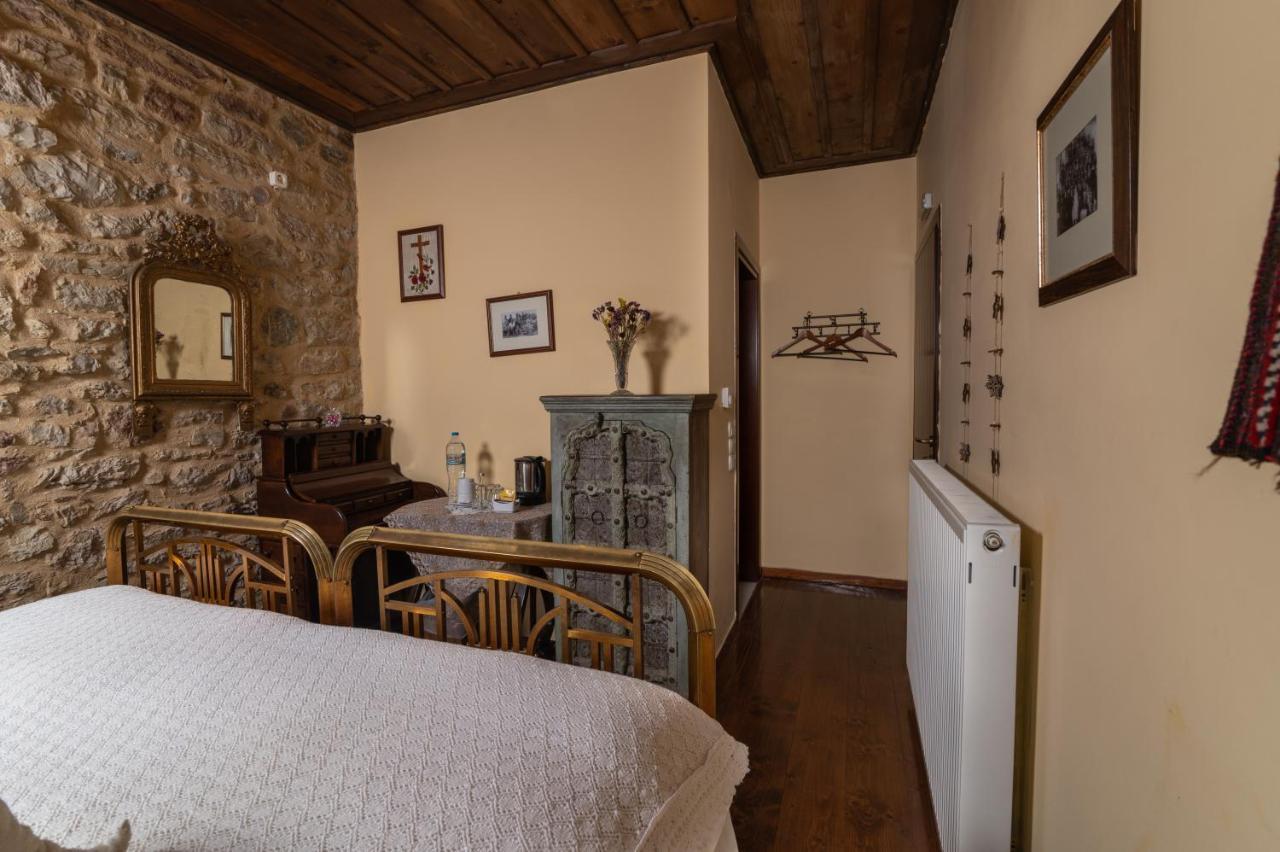Proselinos Hotell Dimitsana Exteriör bild