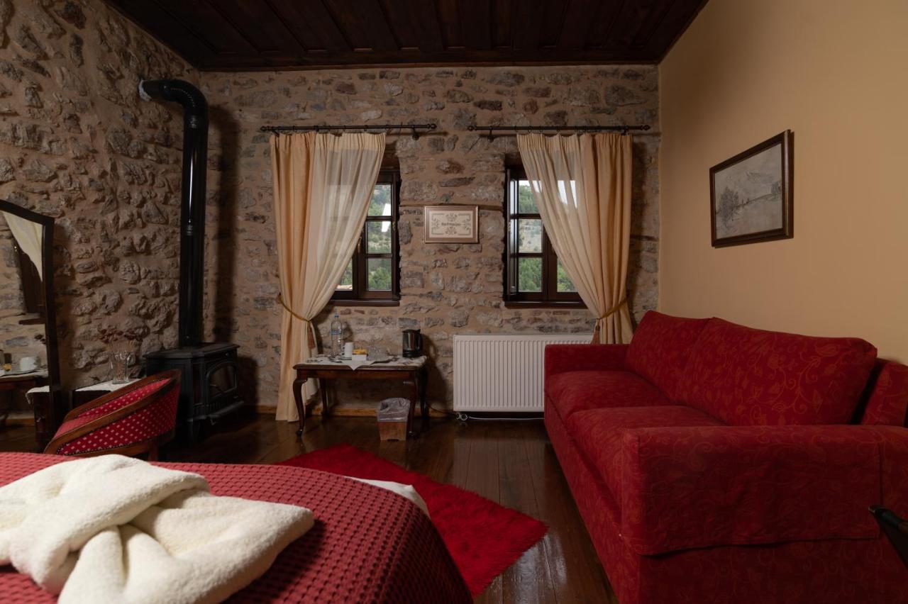 Proselinos Hotell Dimitsana Exteriör bild