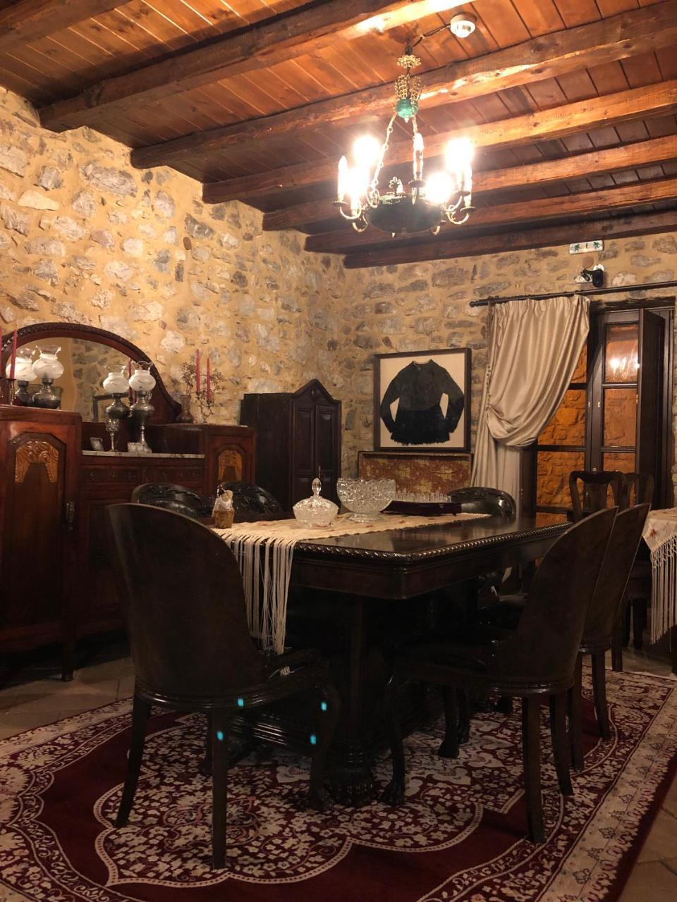 Proselinos Hotell Dimitsana Exteriör bild