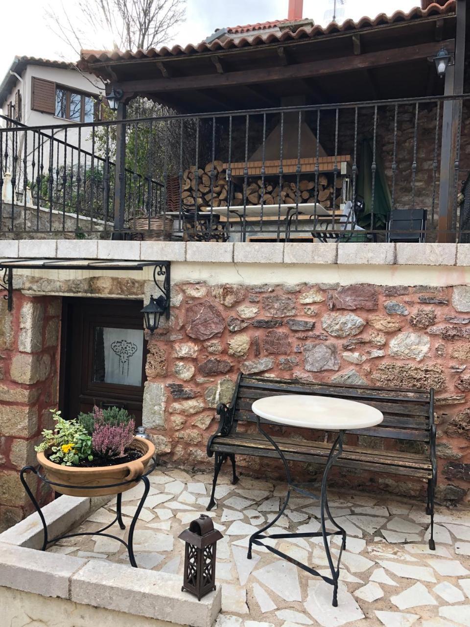 Proselinos Hotell Dimitsana Exteriör bild