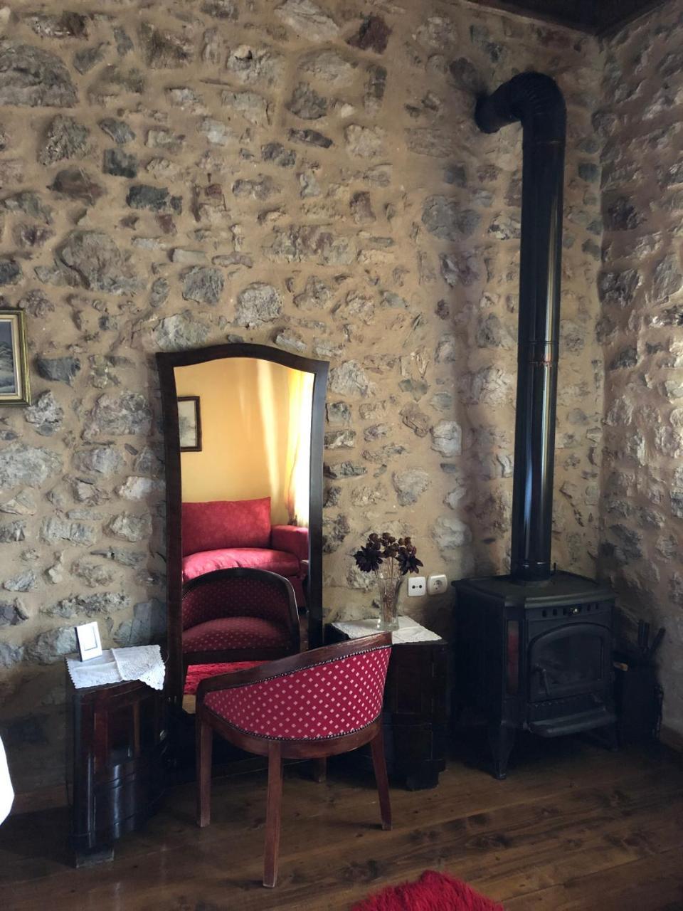 Proselinos Hotell Dimitsana Exteriör bild