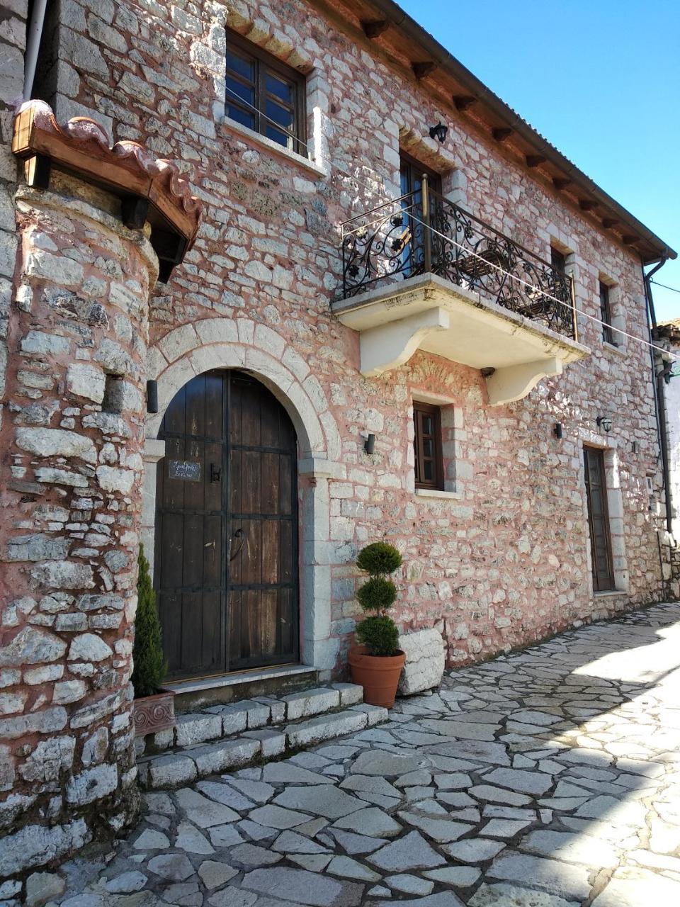 Proselinos Hotell Dimitsana Exteriör bild