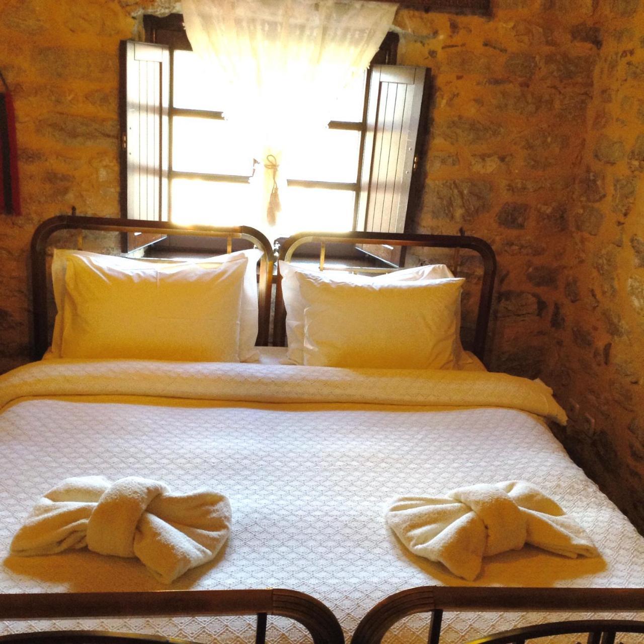 Proselinos Hotell Dimitsana Exteriör bild